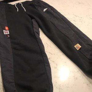 Nike loose fit joggers